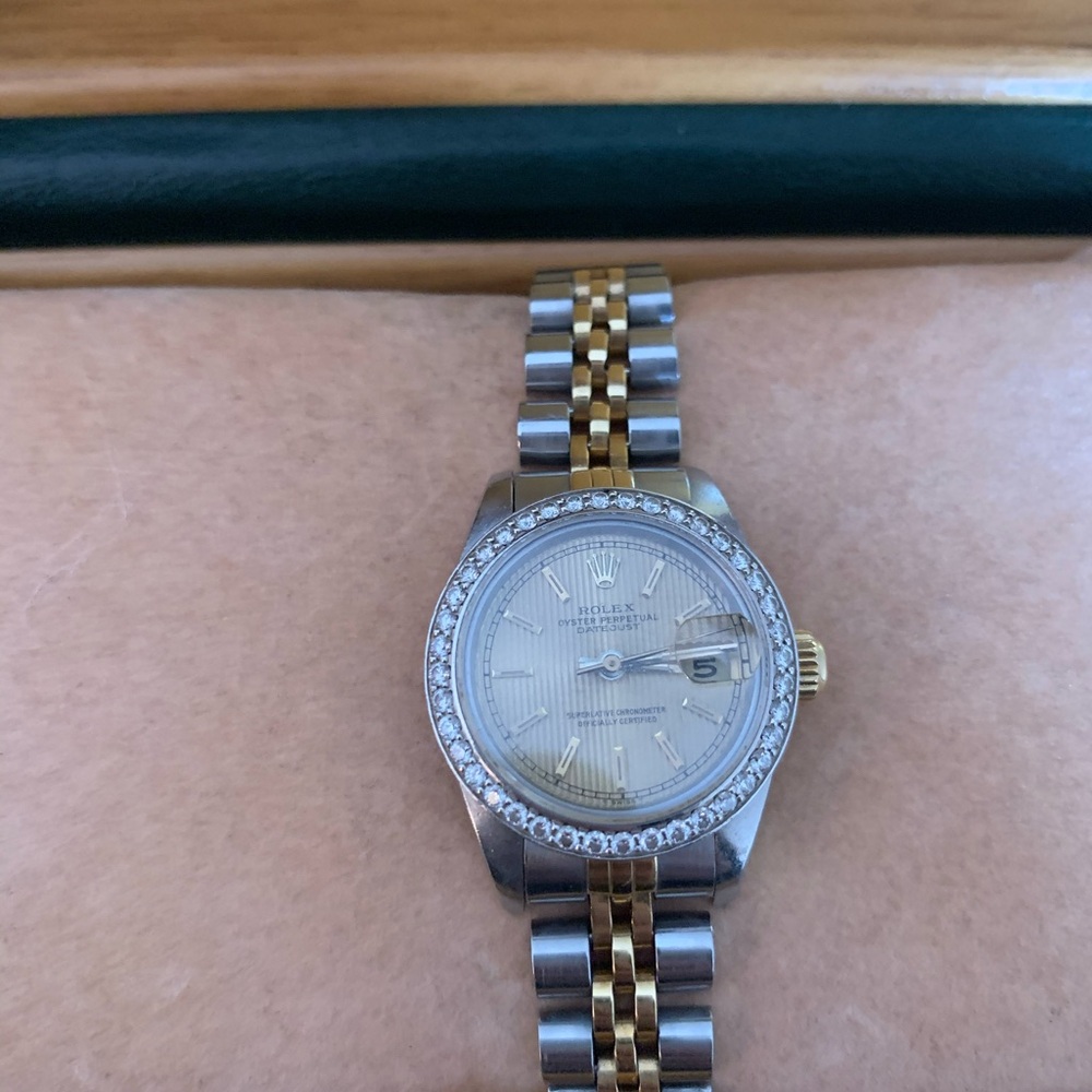 Rolex Lady Datejust Two-Tone 26mm Champagne Dial w/ Diamond Bezel – Box Included - Picture 7 of 7